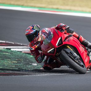 Ducati Panigale V4 S