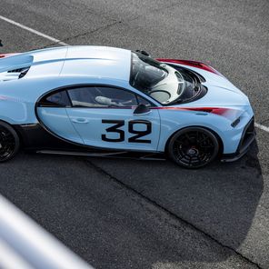 Bugatti Chiron Pur Sport Grand Prix