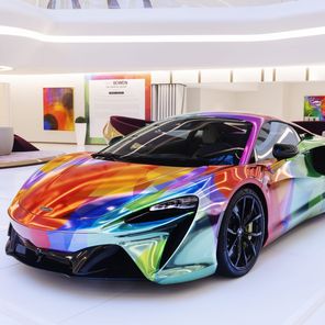 McLaren Artura Art Car