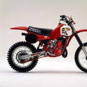 Honda celebrates 50 years of Motocross legends