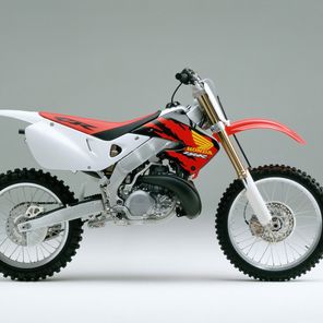 Honda celebrates 50 years of Motocross legends