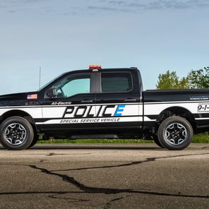 Ford F-150 Lightning Pro SSV