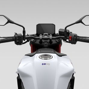 Honda CB750 Hornet 2023