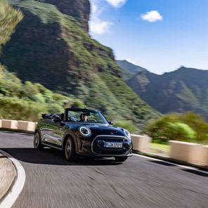 Mini Cooper SE Cabrio