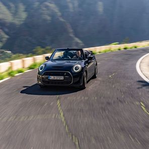 Mini Cooper SE Cabrio