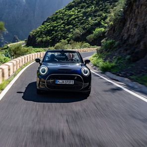 Mini Cooper SE Cabrio