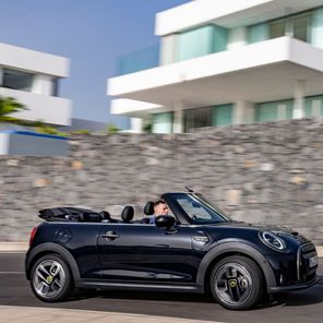 Mini Cooper SE Cabrio