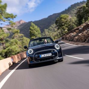 Mini Cooper SE Cabrio