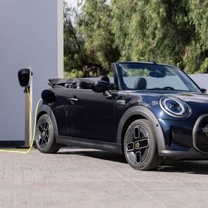 Mini Cooper SE Cabrio