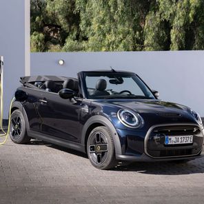 Mini Cooper SE Cabrio