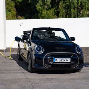 Mini Cooper SE Cabrio