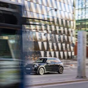 Mini Cooper SE Resolute Edition