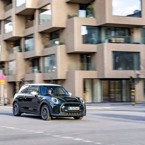 Mini Cooper SE Resolute Edition