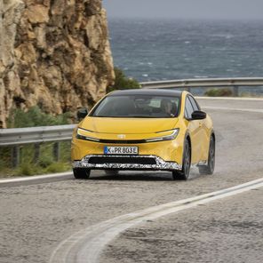 Nowa Toyota Prius Plug-in Hybrid 2023