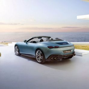 Nowe Ferrari Roma Spider - galeria producenta