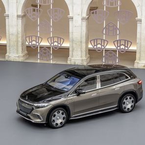 Mercedes-Maybach EQS SUV