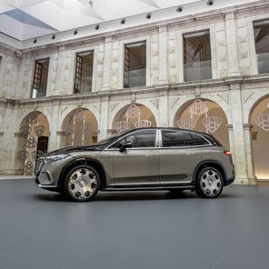 Mercedes-Maybach EQS SUV