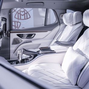 Mercedes-Maybach EQS SUV