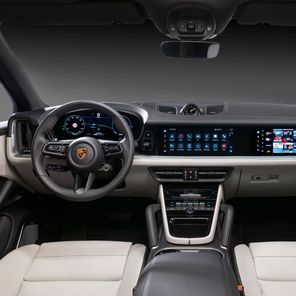 Kokpit Porsche Cayenne 2023