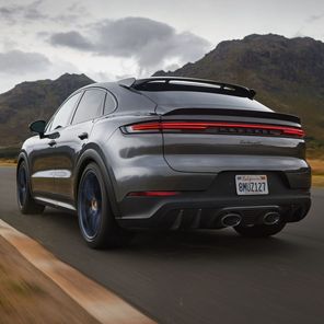 Porsche Cayenne 2023