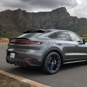 Porsche Cayenne 2023