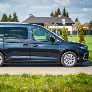 Ford Tourneo Connect 1.5 EcoBoost Titanium