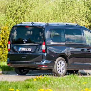 Ford Tourneo Connect 1.5 EcoBoost Titanium