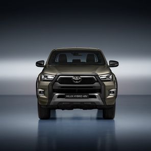 Nowa Toyota Hilux 2024