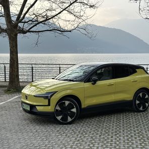 Volvo EX30