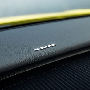 Volvo EX30 Moss Yellow