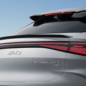 BYD Sealion 7