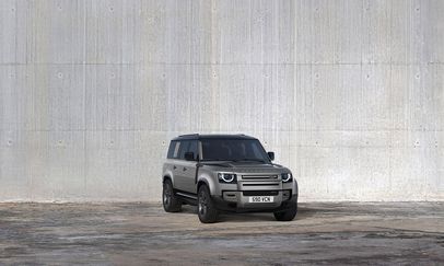Land Rover Defender 130