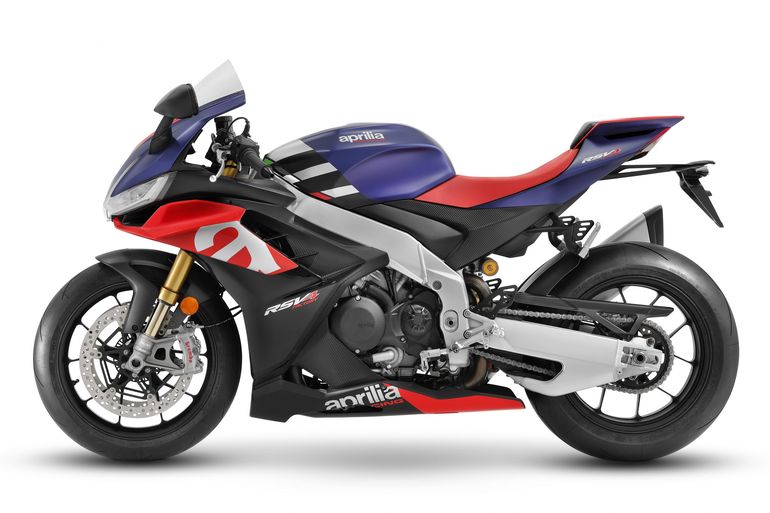 Nowa Aprilia RSV4 ujrzała światło dzienne. Zobaczcie zdjęcia!