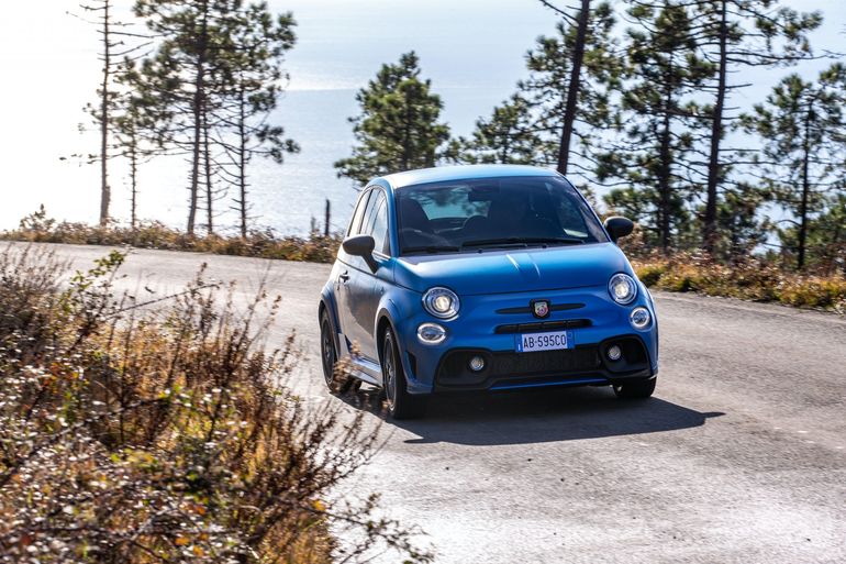 Nowa gama Abartha 595