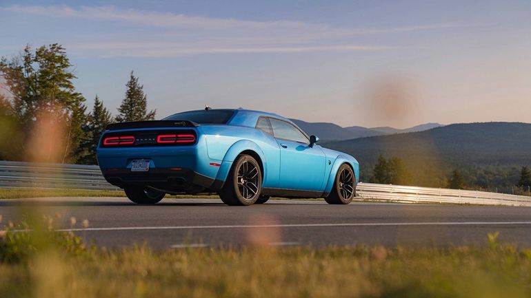 Dodge Challenger SRT Hellcat Redeye