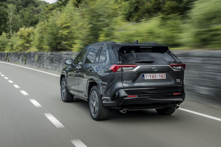 Toyota RAV4 Plug-in Hybrid w Polsce. Znamy cenę!