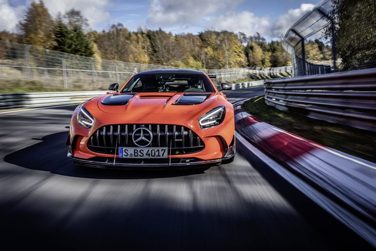 Mercedes-AMG GT Black Series podbija tor Nürburgring - zobaczcie ten niesamowity przejazd!