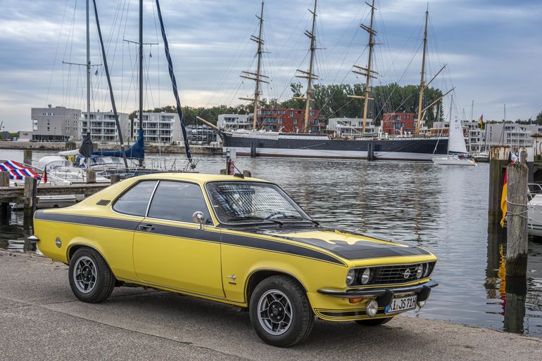 Opel Manta świętuje 50. urodziny. Czy wiecie skąd wzięła się jego nazwa