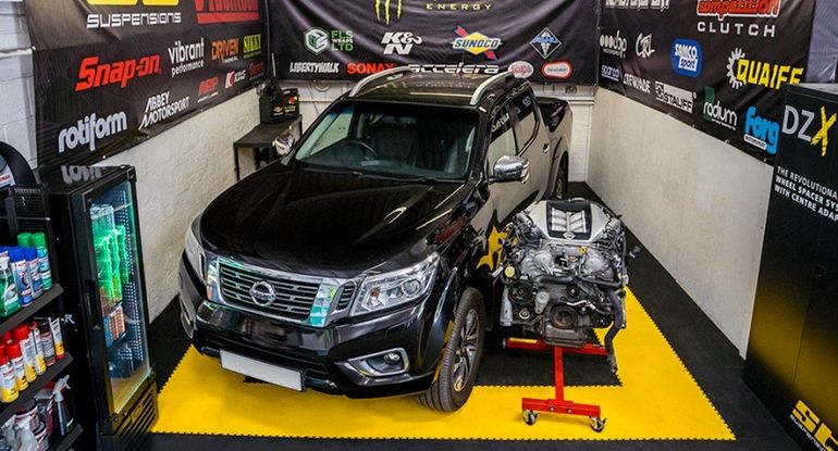 Startuje projekt Navara-R. Czy to będzie najszybszy samochód do driftowania?