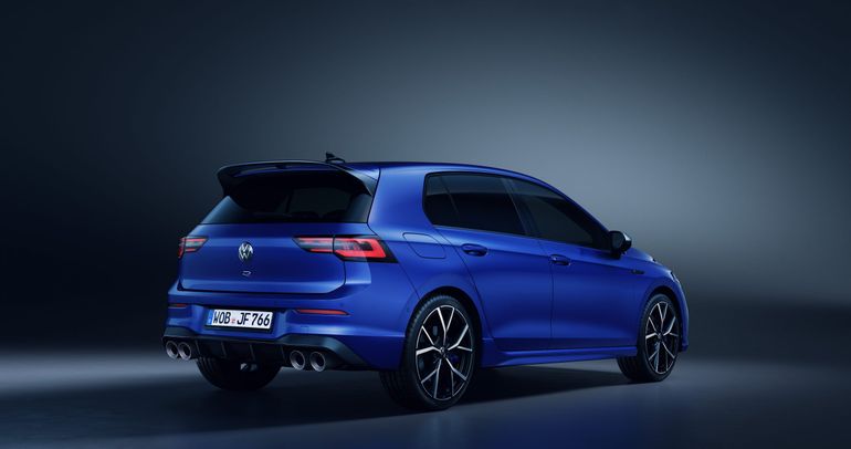 Volkswagen Golf R zaprezentowany. 320 KM, niecałe 5 sekund do 