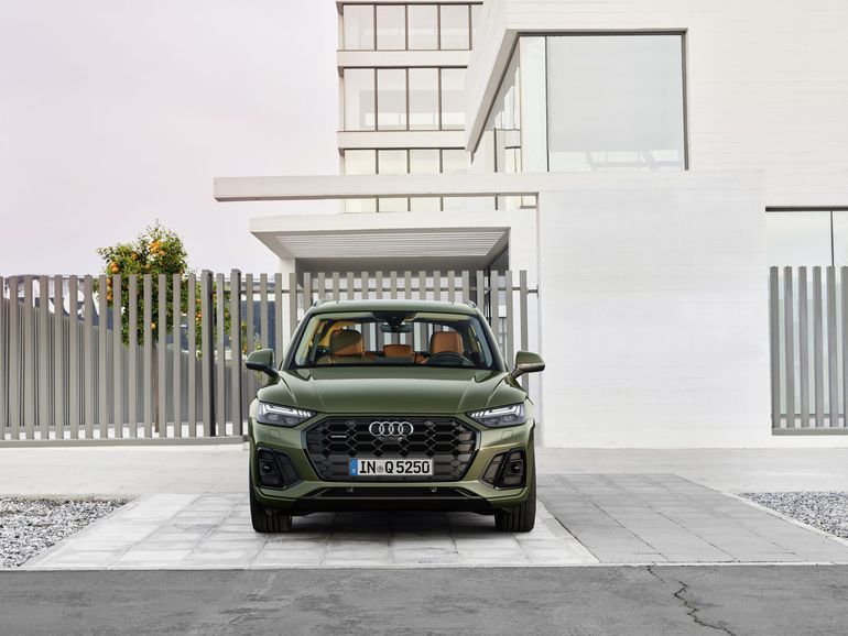 Audi Q5 odświeżone. Nowy napęd hybrydowy i lampy OLED