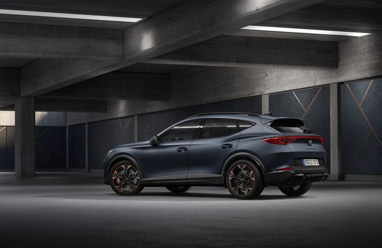 Cupra Formentor z szerszą gamą silników. Znamy ceny!