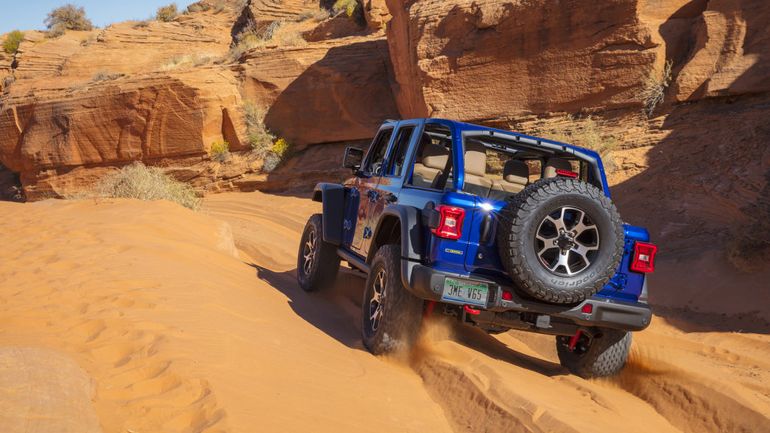 Jeep startuje z Adventure Academy. Będzie uczyć kierowców jazdy w terenie