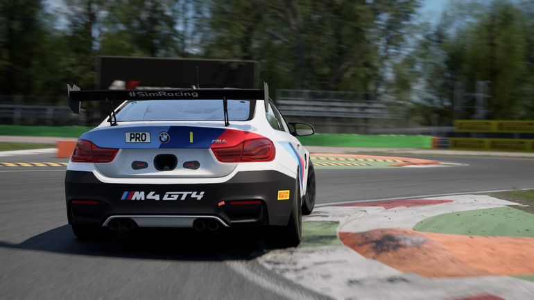 BMW Motorsport chce pracować z najlepszymi zespołami simracingowymi
