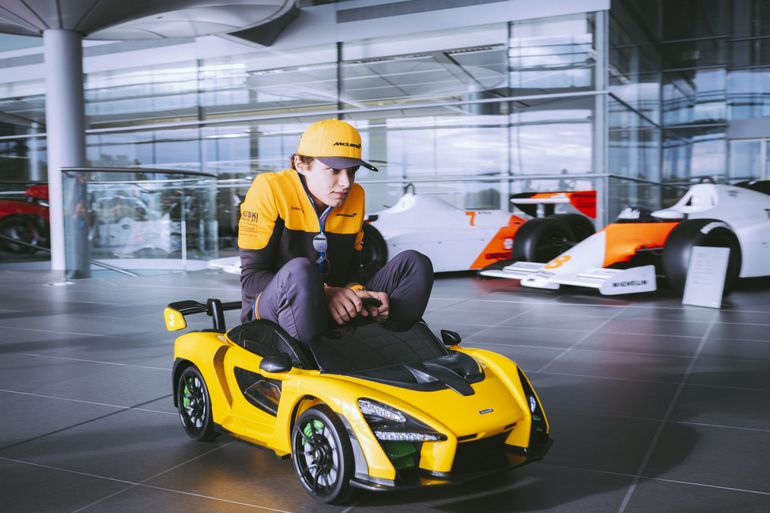 McLaren Senna „Ride On” – sportowe auto dla najmłodszych