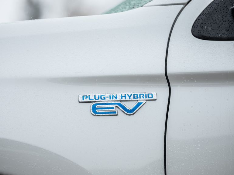 Mitsubishi Outlander PHEV 2020