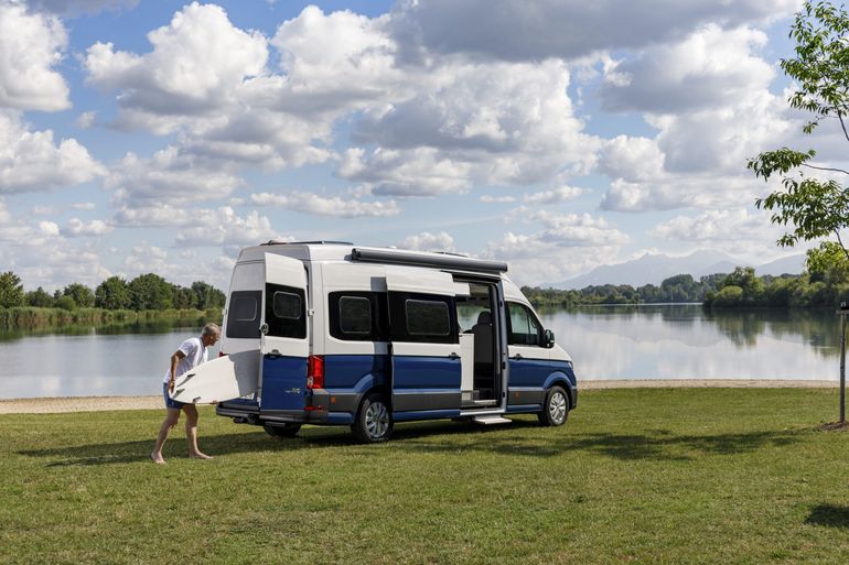 Volkswagen Grand California - przytulny dom na kołach dla 4 osób