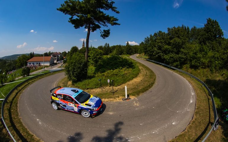 Zwycięstwo Hyundai Poland Racing w debiucie w RSMP 2020