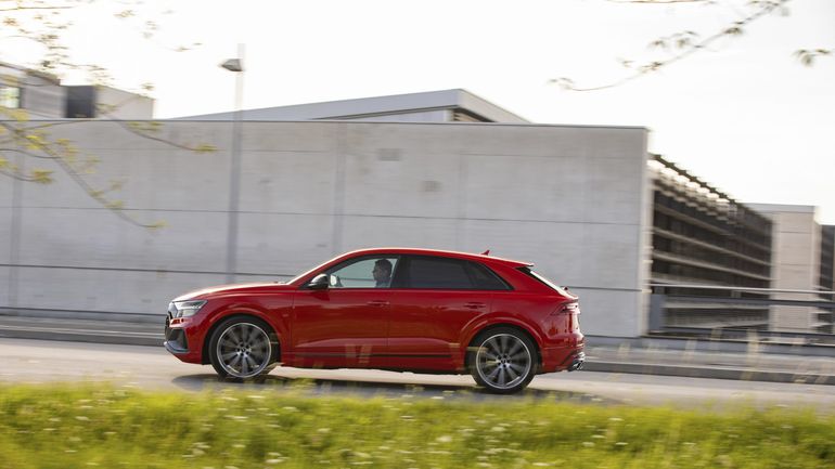 Odświeżone Audi SQ7 i SQ8 z silnikiem benzynowym V8 TFSI