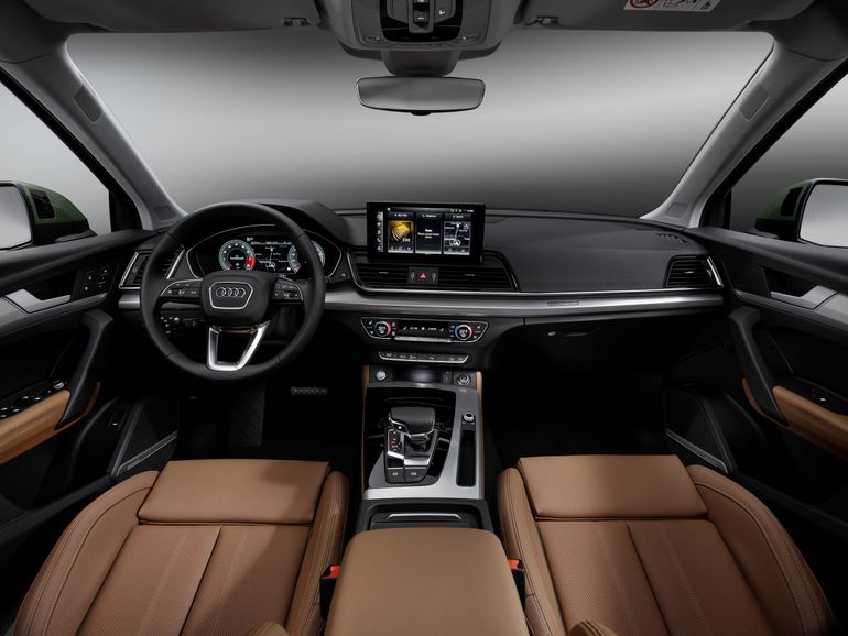 Audi Q5 odświeżone. Nowy napęd hybrydowy i lampy OLED
